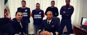 Guardia costiera rimuove 13 argani sul lungomare di Siderno item-thumbnail