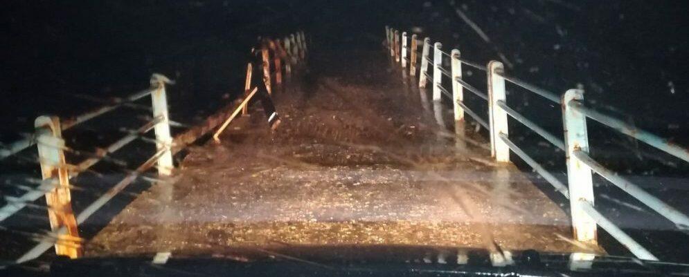 Veicoli bloccati sul ponte Amusa in direzione Strano