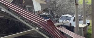 Paura a Marcinà di Grotteria, crolla il tetto per un forte vento item-thumbnail
