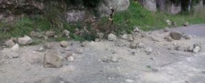 Caulonia, pericolo caduta massi sulla strada provinciale SP 90 item-thumbnail