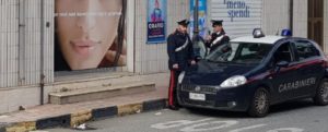 Sorpreso nella notte mentre tentava di derubare un negozio, arrestato un pregiudicato item-thumbnail