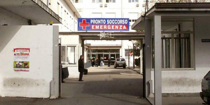 Tragedia a Vibo Valentia, donna al settimo mese di gravidanza muore in ospedale