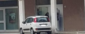 Continua la moda del bancomat drive a Caulonia item-thumbnail