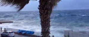 Maltempo, in arrivo venti forti sulla Calabria e temperature in calo item-thumbnail