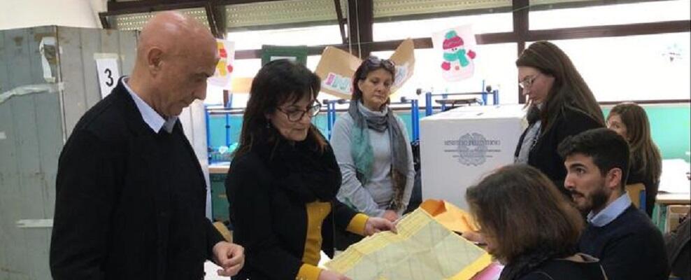 Minniti ha votato a Reggio Calabria - Ciavula