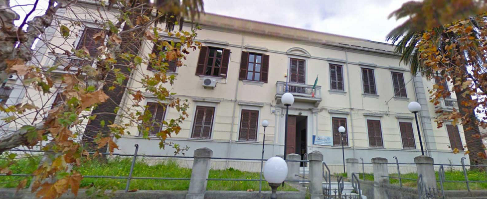 L’Amministrazione comunale di Polistena intende acquisire il “palazzo degli uffici” dell’ex pretura