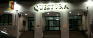 Calabria: Possesso e fabbricazione di passaporto falso, 21enne finisce in manette item-thumbnail