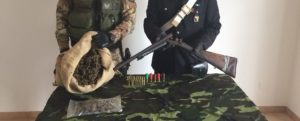 Locride: rinvenute armi e droga durante un servizio di controllo item-thumbnail