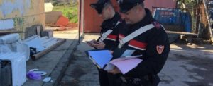 Sorpresi a scaricare materiale di scarto ai bordi della strada, due denunce item-thumbnail