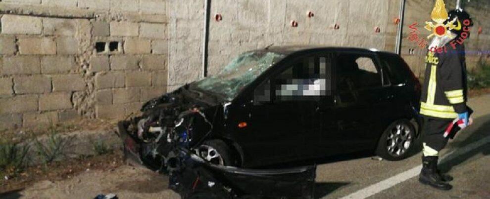 Grave incidente stradale in Calabria: muore un giovane, tre i feriti