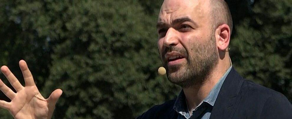 Saviano: “Dai Rom ai migranti, da Salvini solo balle e parole spaventose”