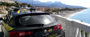 Assenteismo al Comune di Bova Marina, sospesi 7 dipendenti item-thumbnail