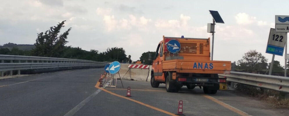 Caulonia, stasera e domani interdetto il traffico sul Ponte Allaro