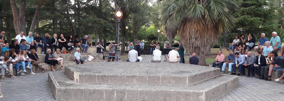 Ponte Allaro: Ciavula mantiene alta l’attenzione ma viene accusata di “sciacallaggio”. Intanto scintille tra Femia e Campisi