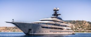 Record per il Porto delle Grazie di Roccella: approda Kismet, lo yacht di 95 metri – fotogallery item-thumbnail