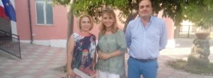 Foto del giorno: Il sindaco e il vicesindaco di Caulonia con la Direttrice del piccolo coro dell’Antoniano item-thumbnail