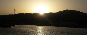 Foto del giorno: lo splendore del mare di Caulonia al tramonto item-thumbnail