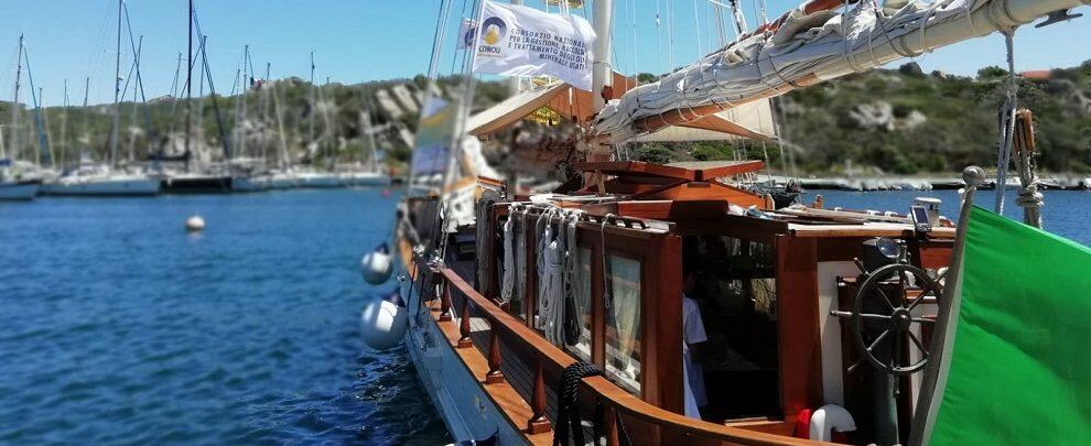 La Goletta Verde di Legambiente fa tappa a Roccella Jonica