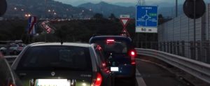 Lunghe code allo svincolo di Gioiosa della nuova 106 item-thumbnail