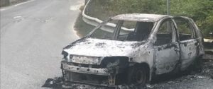 Raid intimidatorio contro due imprenditori, 60 colpi di fucile raggiungono abitazione e azienda item-thumbnail