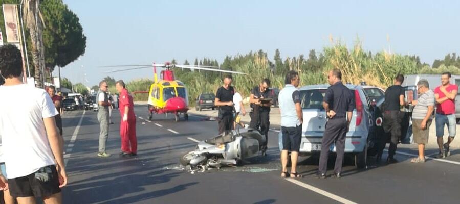 Gravissimo incidente stradale a Caulonia marina. In azione l’elisoccorso