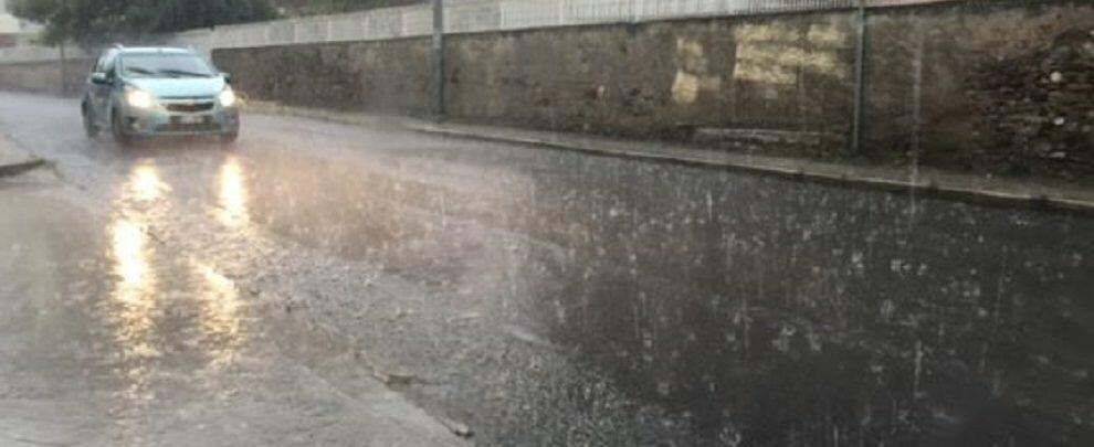 Calabria e Sicilia nella morsa del maltempo, diramata dalla Protezione Civile l’allerta arancione Calabria e Sicilia nella morsa del maltempo, diramata dalla Protezione Civile l’allerta arancione