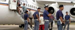 Migranti, episodio imbarazzante per Salvini: il rimpatrio è un flop item-thumbnail