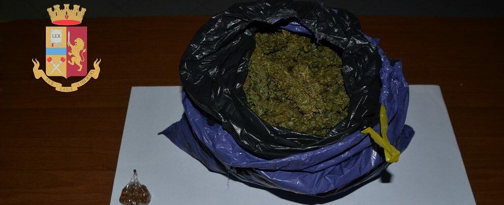 Alla guida con un kg di marijuana, arrestato