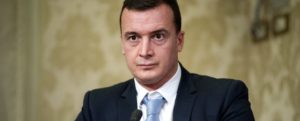 Il 5Stelle Casalino guadagna 169 mila euro all’anno. Ecco il governo del cambiamento! item-thumbnail