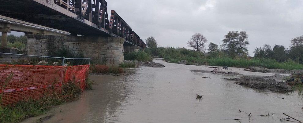 Piove e il torrente Allaro si ingrossa