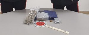 Sorpreso in casa con oltre 100gr di marijuana, in manette un pregiudicato item-thumbnail
