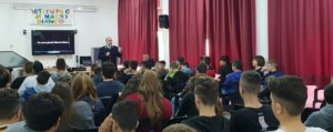 Bianco, all’Istituto “M. Macrì” una giornata di sensibilizzazione sui temi del bullismo e cyberbullismo item-thumbnail
