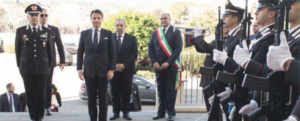Il premier Conte in Calabria senza soluzioni. Allora bastava un biglietto d’auguri per Natale item-thumbnail