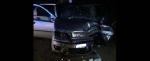 Fango sulla S.S. 106 scatena un incidente tra due auto: feriti item-thumbnail