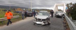 Violento impatto sulla S.S. 106 a Badolato item-thumbnail