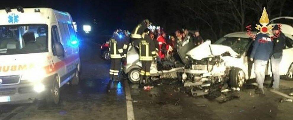 Tragedia sulla S.S. 106, due ragazzi perdono la vita in seguito ad un incidente