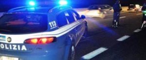 Fugge al posto di blocco, arrestato dopo un lungo inseguimento item-thumbnail