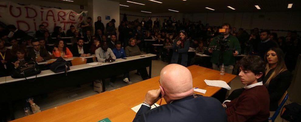 Oliverio incontra gli studenti universitari calabresi