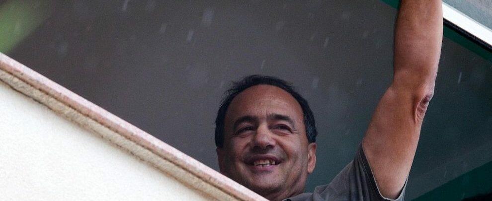 Che cosa succede al processo contro Mimmo Lucano? L’accusa chiede pene pesanti