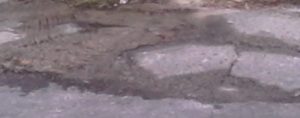 Caulonia, presunta perdita d’acqua sulla Via Ente Sila. Nova: “Dopo vari solleciti, qualcosa si muove” item-thumbnail