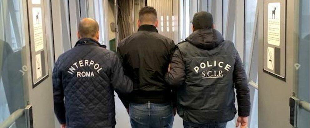 ‘Ndrangheta, estradato in Italia il latitante Domenico Strangio