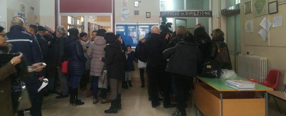 Topi in una scuola calabrese. La protesta delle mamme