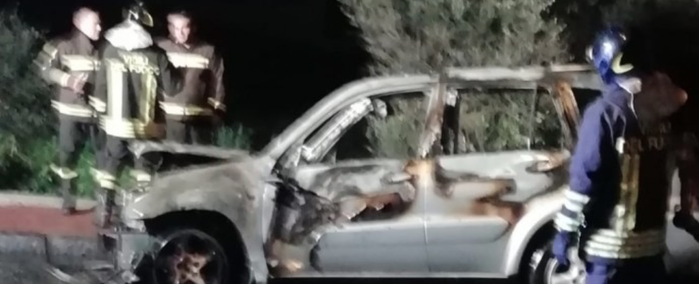 Incendio all’auto di Garuccio. Solidale il Consiglio Comunale di Roccella Jonica