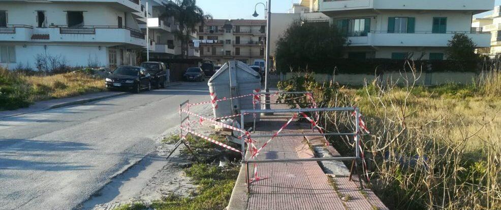 Caulonia: transennato il tratto di strada dissestato in via Alfonso Rendano