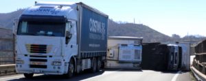 Maltempo e forte vento in Calabria: camion ribaltati e danni a varie strutture item-thumbnail