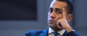 Il ministro Di Maio invita i cittadini a cambiare le proprie abitudini per limitare il contagio item-thumbnail