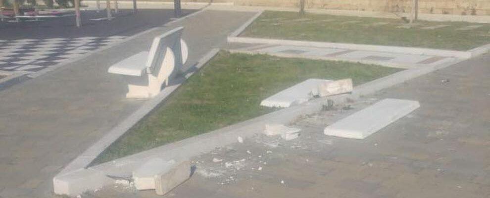 Vandalismo a Marina di Gioiosa. L’indignazione di Vestito