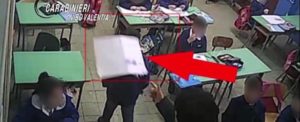 Maltrattamenti ad alunni di 6 anni nel vibonese, obbligo di dimora per due maestre item-thumbnail