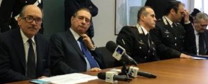 Incendi, minacce ed estorsioni: le mani della ‘ndrangheta sul commercio di frutta e verdura item-thumbnail