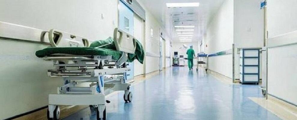 Tragedia all’ospedale di Reggio Calabria, infermiere si toglie la vita con una flebo